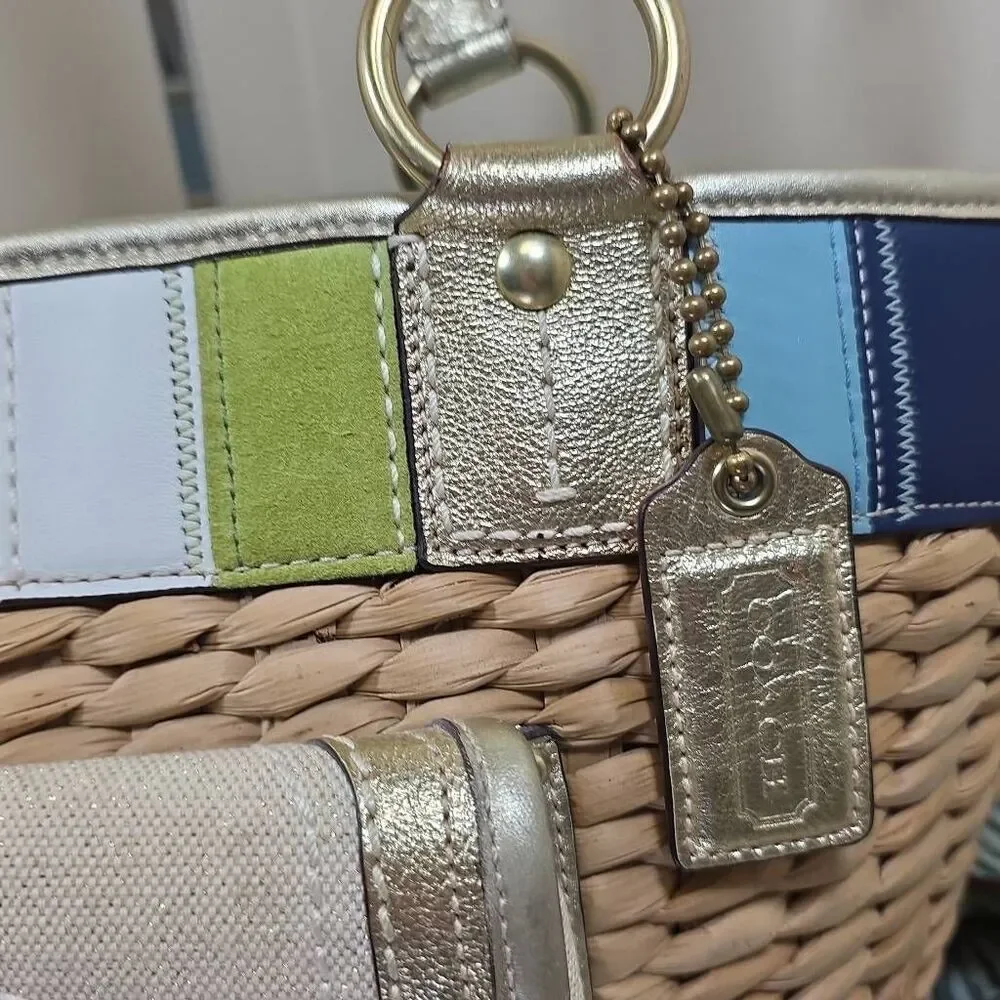 Coach Rare Vintage Legacy Lily Straw Tote - Picture 4 of 16